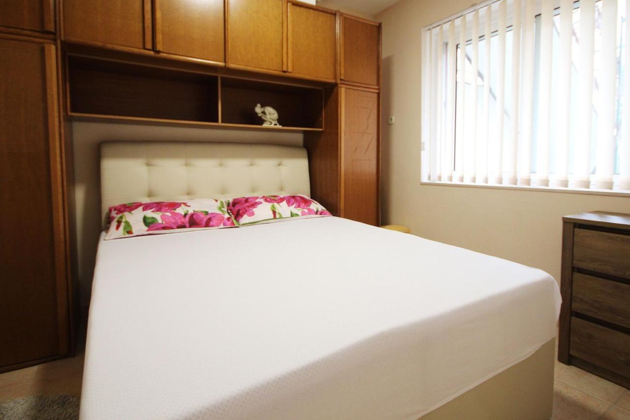 Apartman Gabriel Podgora Bagian luar foto