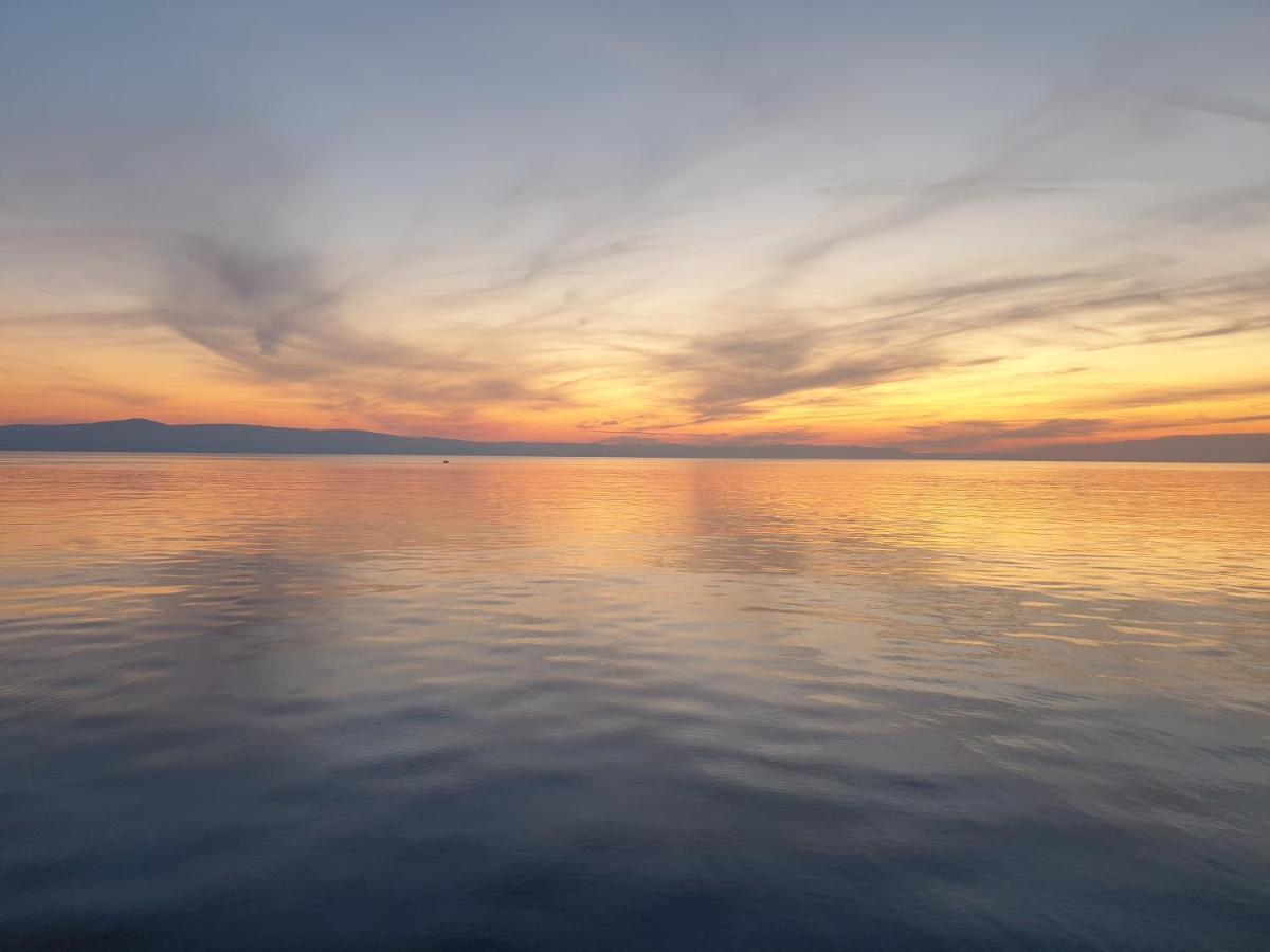 Apartman Gabriel Podgora Bagian luar foto